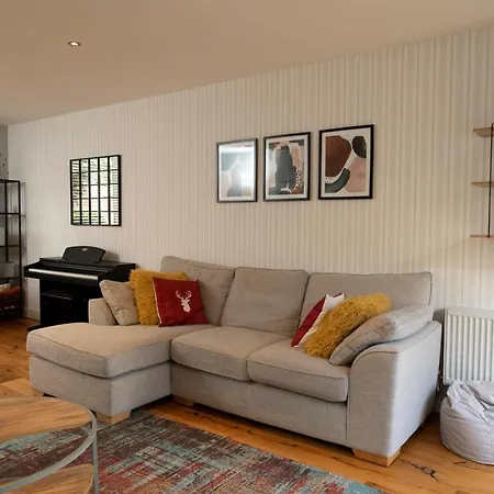 Holiday home Guestready - Spacious 3br House With Patio Dublin